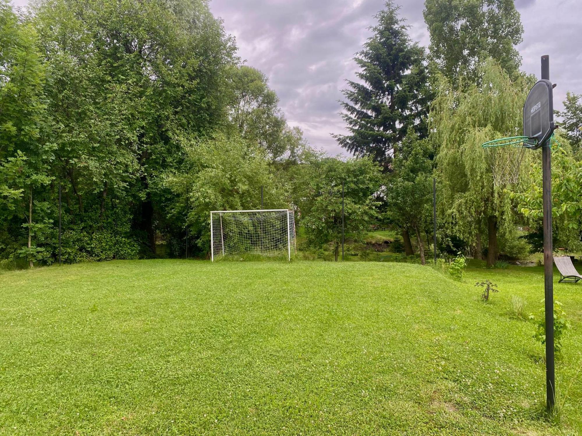 Pensiunea Sovirag Praid Exterior foto